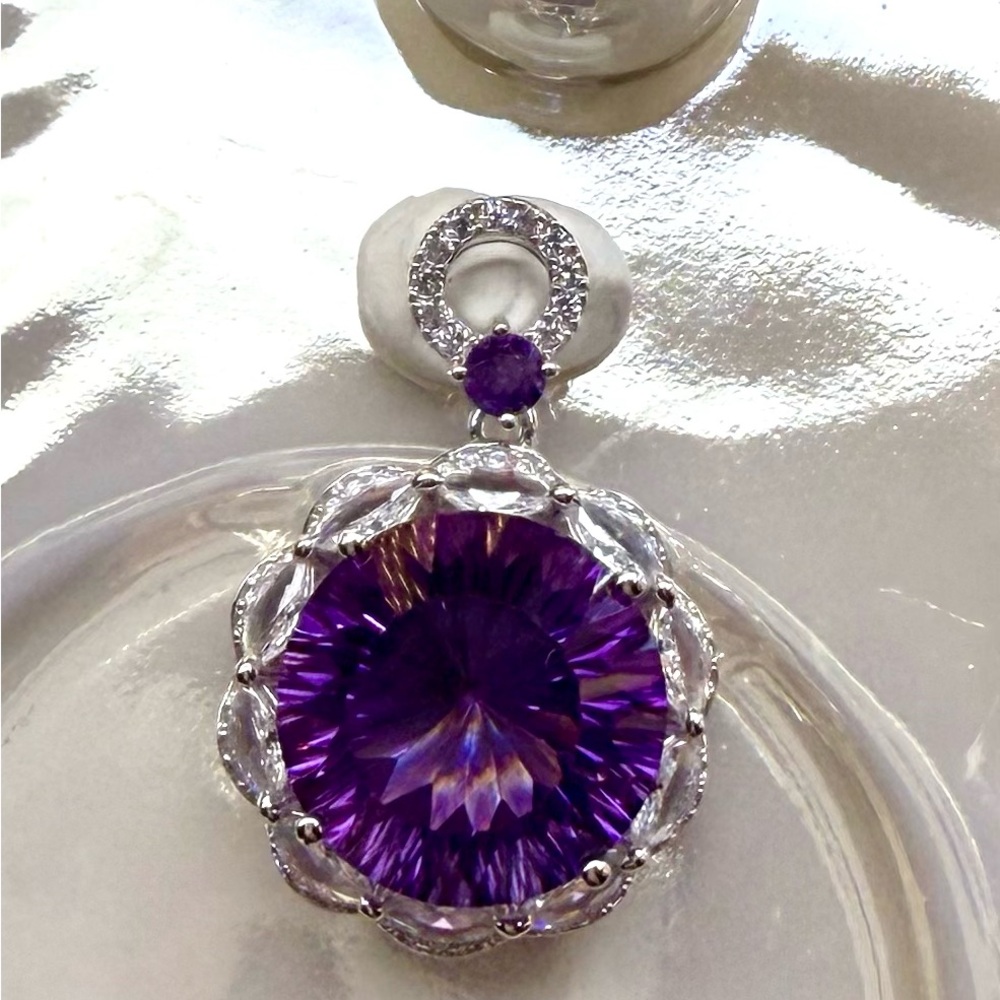 NA1 12CT Natural Russian Amethyst Pendant Rhodium plated Sterling Silver S925